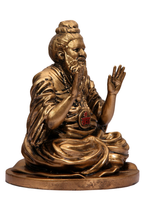 Premanand Baba Sculpture